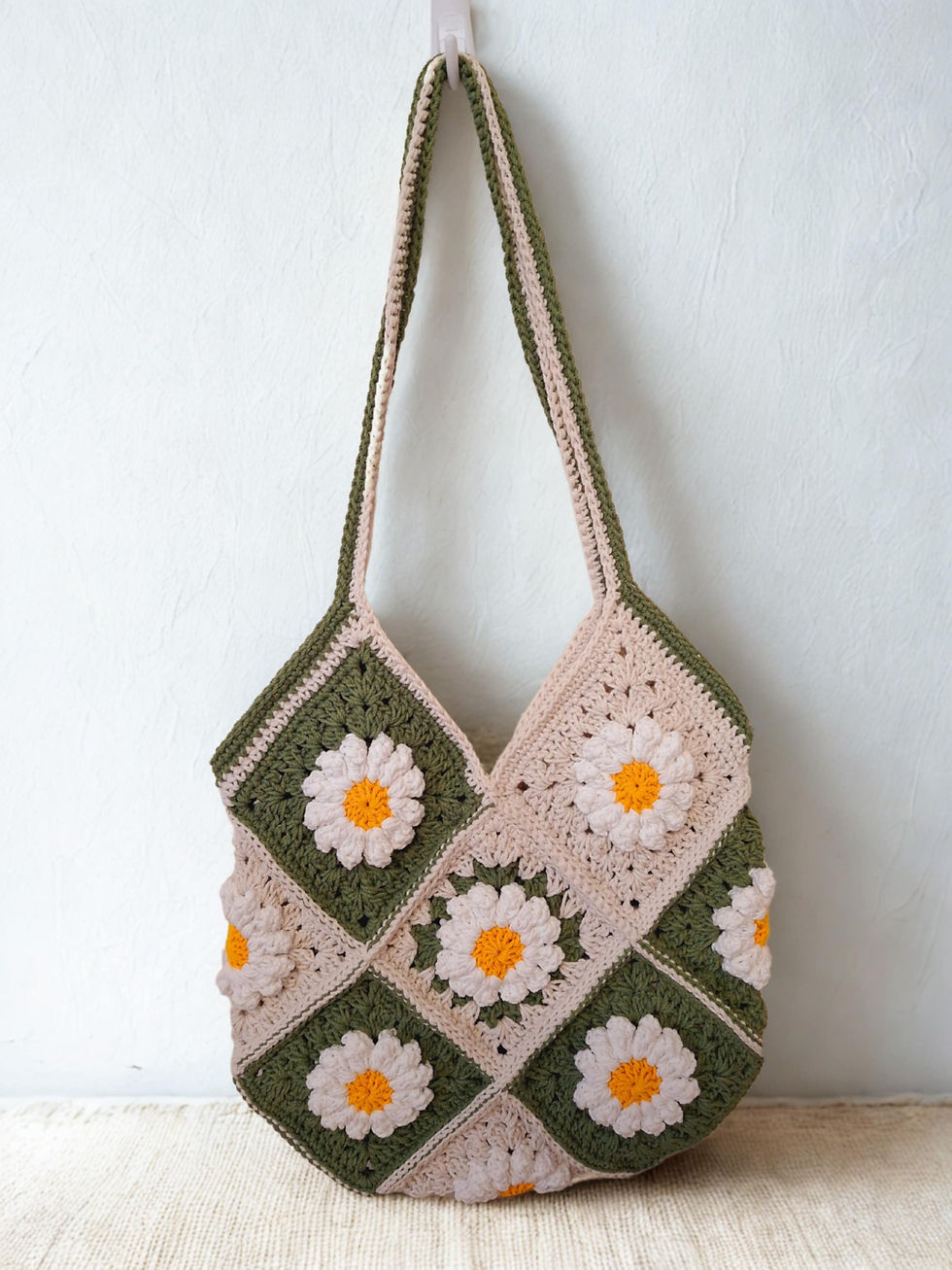 Handoura: Daisy Drift