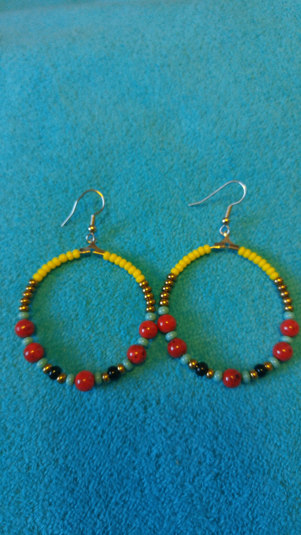 ROUND EARRINGS