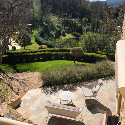 maison-hotes-de-charme-suite-terrasse-privative-la-roque-gageac-sarlat.jpeg