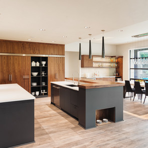 Kitchen remodeling contractor in Sherman Oaks, CA
