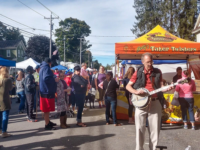 Pop Up Canopy Booth at a Trade Show