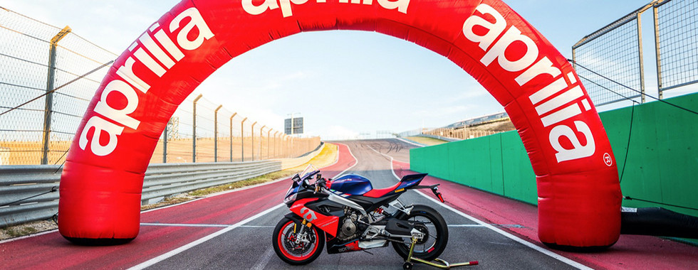 custom inflatable arch.