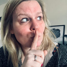 4 tips om je zangoefeningen te doen terwijl je familie of huisgenoten thuis zijn