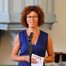 anita-van-ek-1200x697_edited.jpg