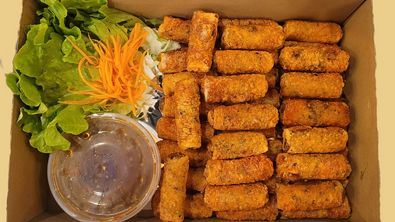 HOMEMADE SPRING ROLLS (40 pcs)