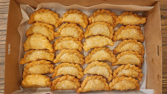 CURRY PUFFS (24 pcs)