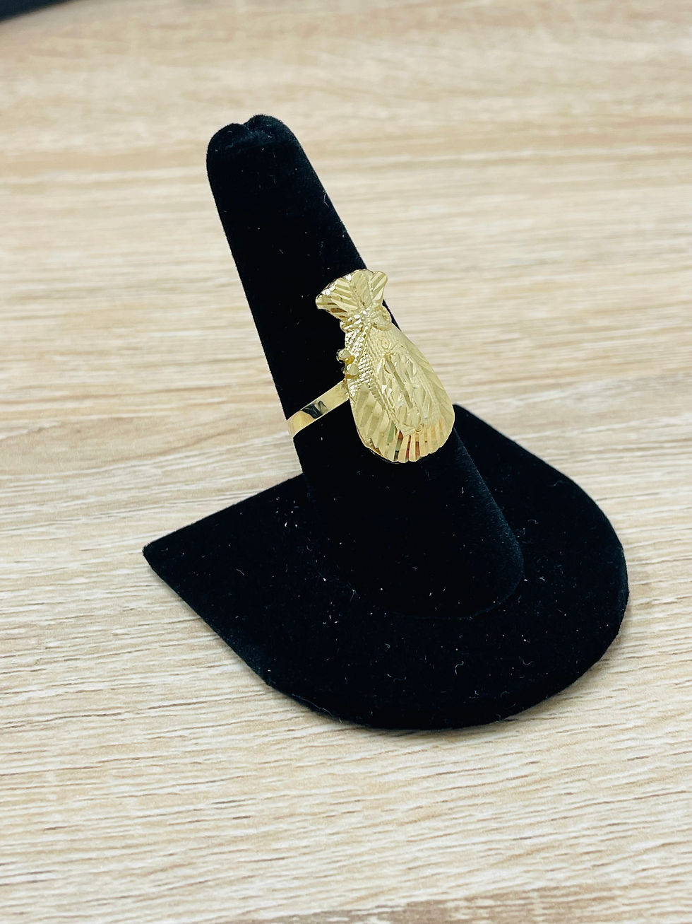 Thumbnail: 10K Yellow Gold Money Bag Ring