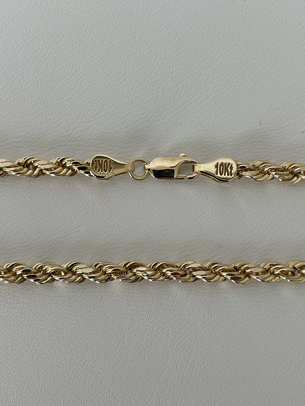 Thumbnail: 24" Hollow 10K Yellow Gold Diamond Cut Rope Chain