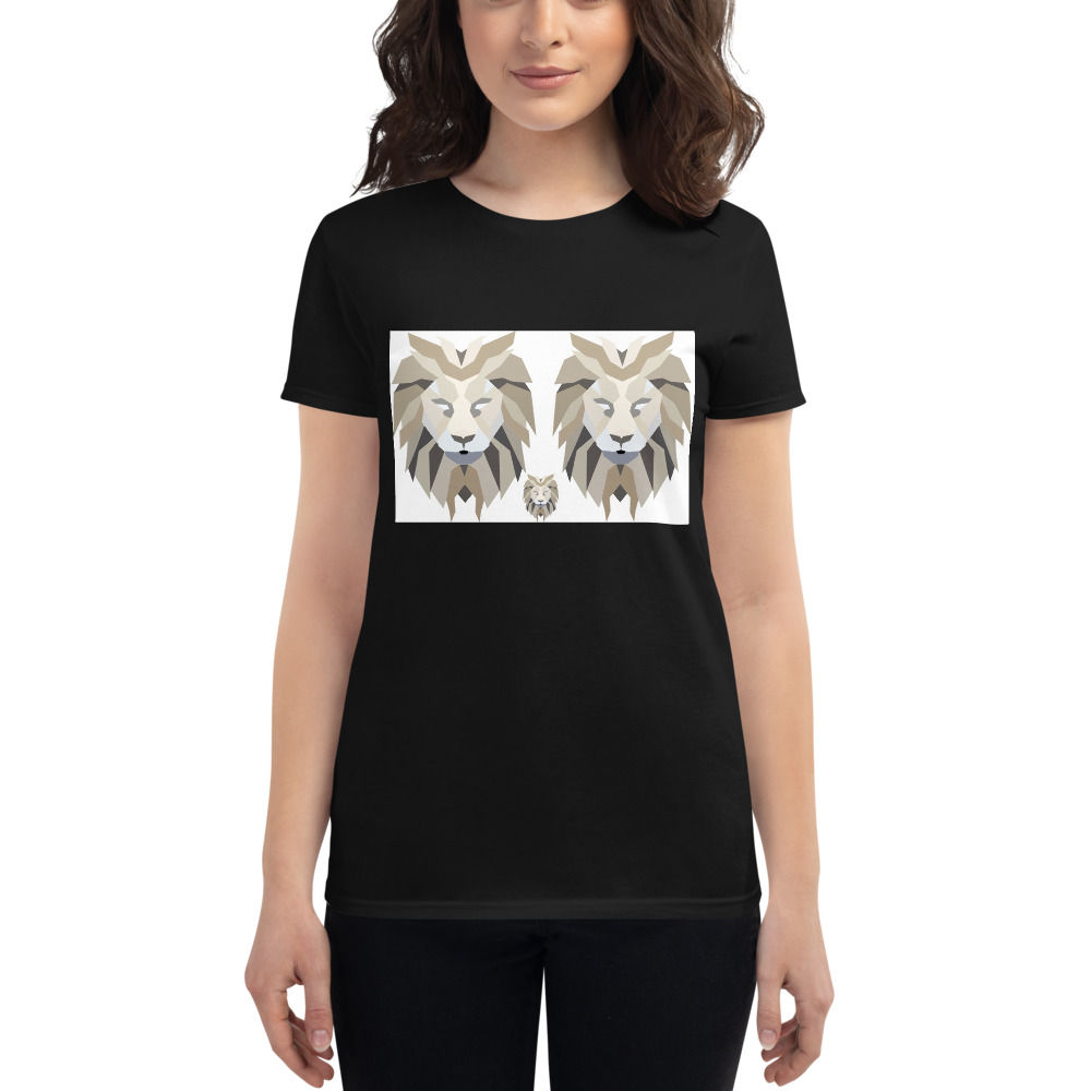 Women's short sleeve t-shirt
