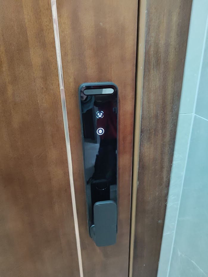 Thumbnail: Khóa cửa thông minh nhận diện khuôn mặt Xiaomi