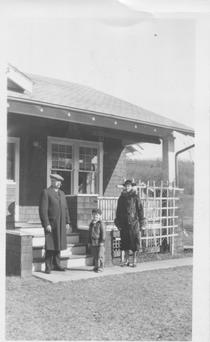 1931-JPerry-JamesHenryBarrett-Elizabeth(4thwife).jpeg