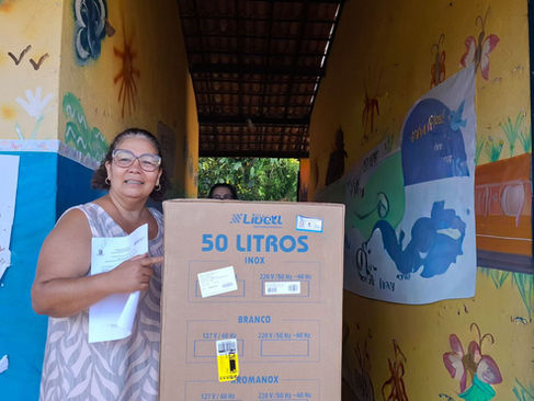 Prefeitura de Valença entrega 52 bebedouros para escolas municipais