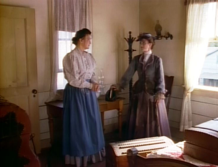 Season 1 - Episode 1 (4)
