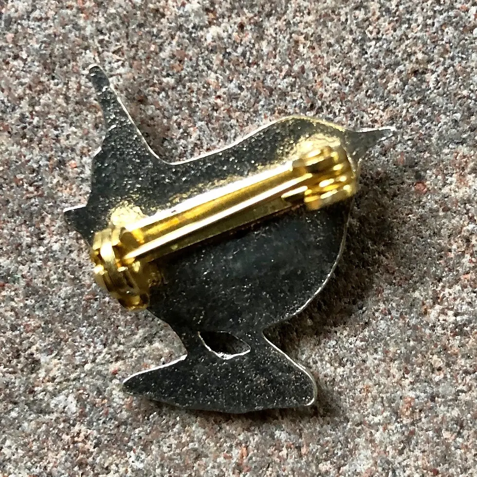 Thumbnail: Wren Brooch in Pewter