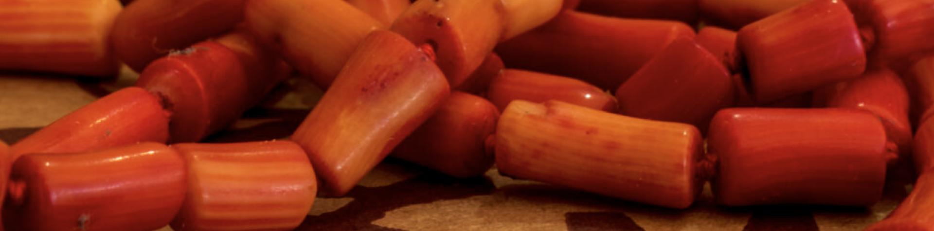 Atlantic slave trade Slave trade transatlantic history slavery colonial products, Mediterranean red coral, african slave trade, corail rouge de mediterranee