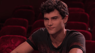 tumblr_n8eg4nO9zD1tyc2who1_400.gif