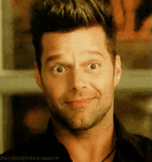 tenor (5).gif