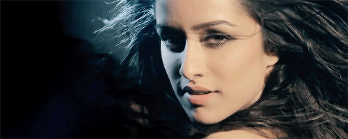 shraddha-kapoor-gif-images-1.gif