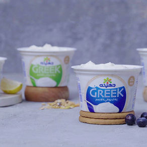 1/2 كوب زبادي يوناني