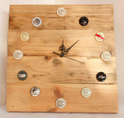 Horloge en bois massif capsules Champagne