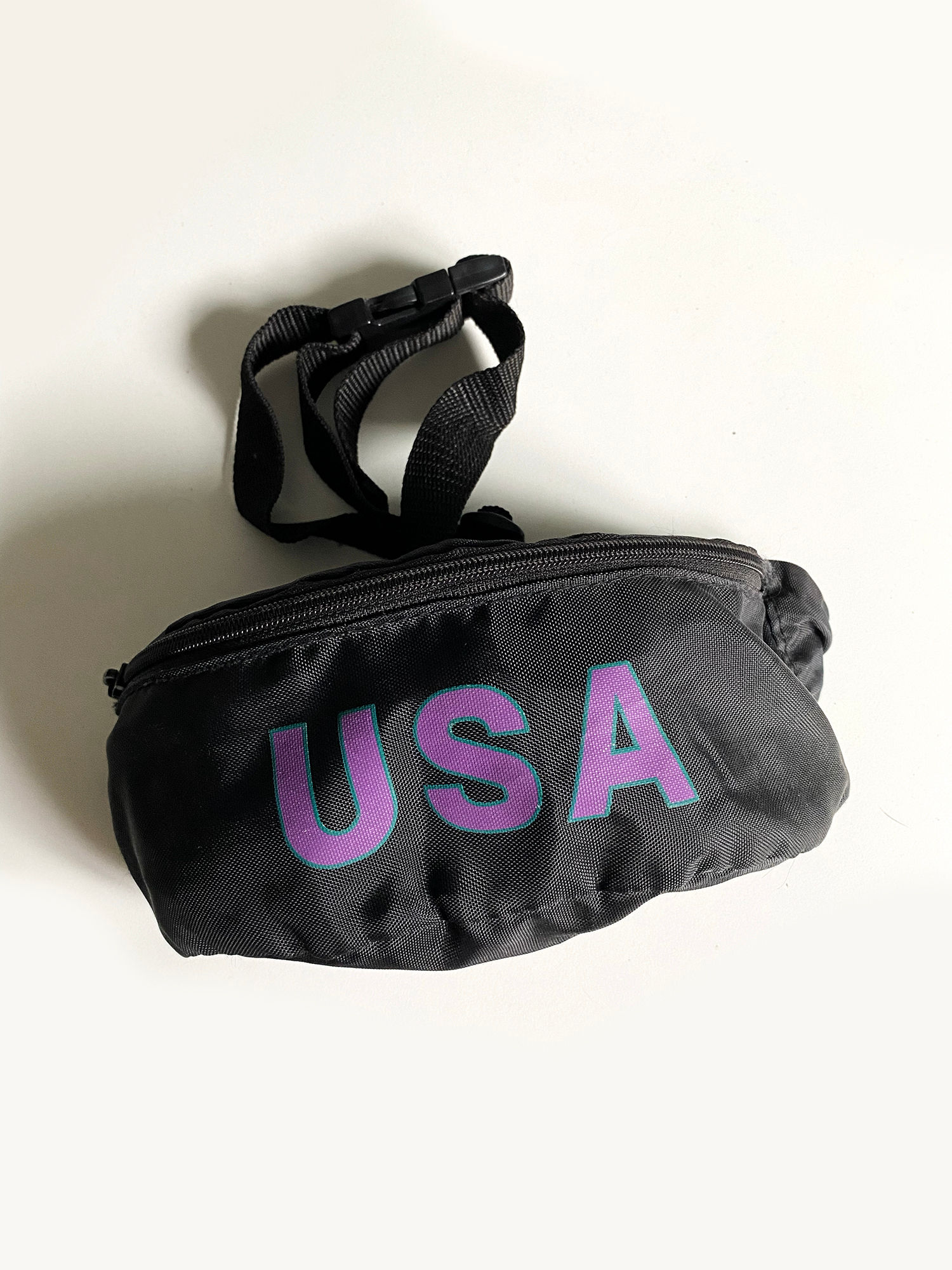 Винтидж чанта за кръста USA (10,23 €)