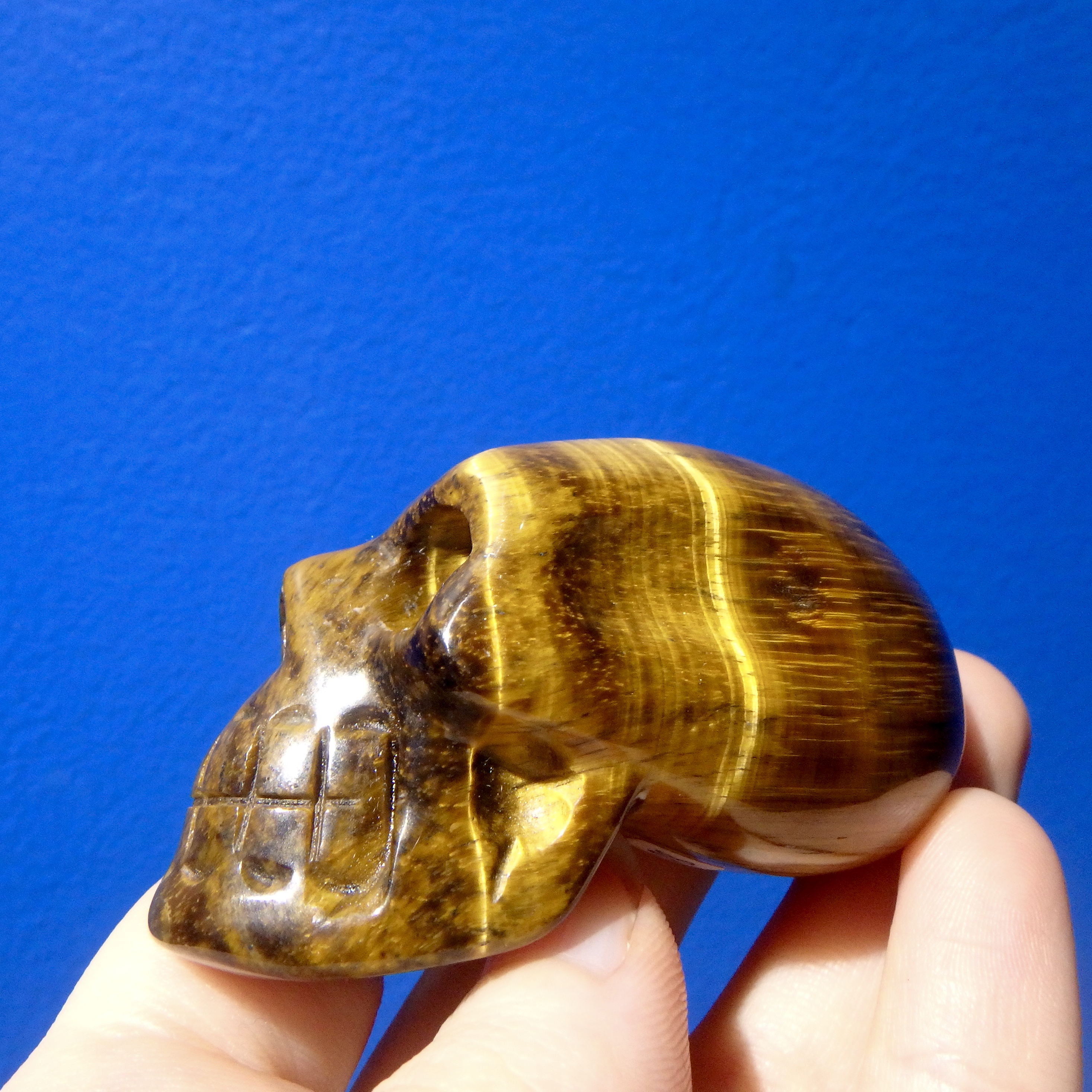 Tigers eye crystal skull