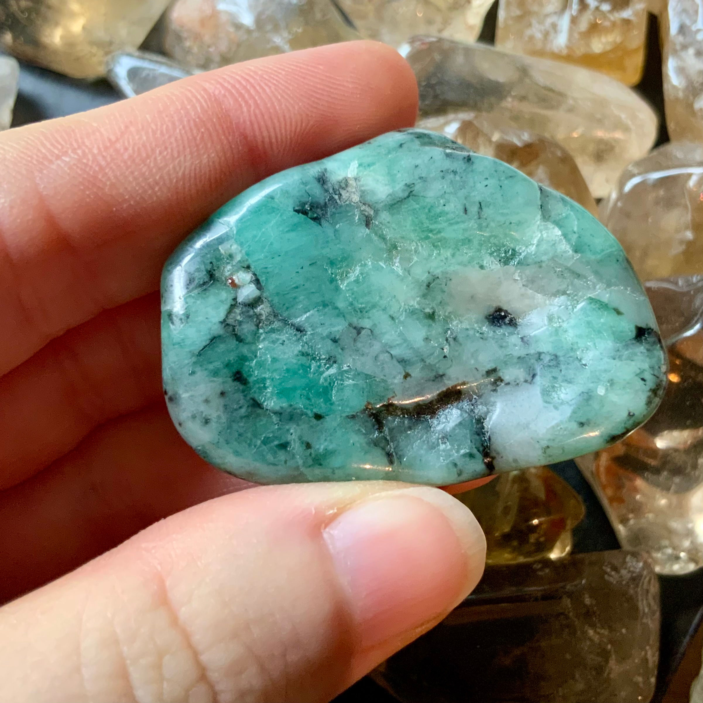 Tumbled emerald