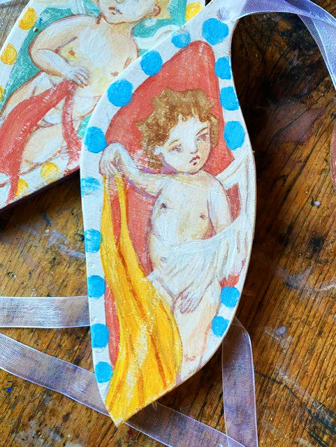 Christmas Cherub Bauble Tree Decoration 24