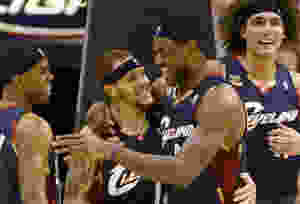 delonte_west_lebron_james_NBA_Around_the_Game