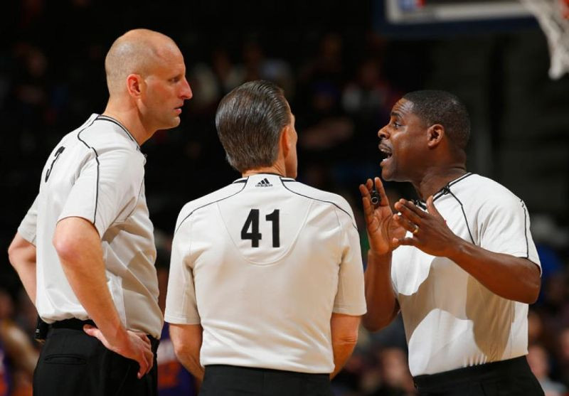 referees_NBA_Around_the_Game