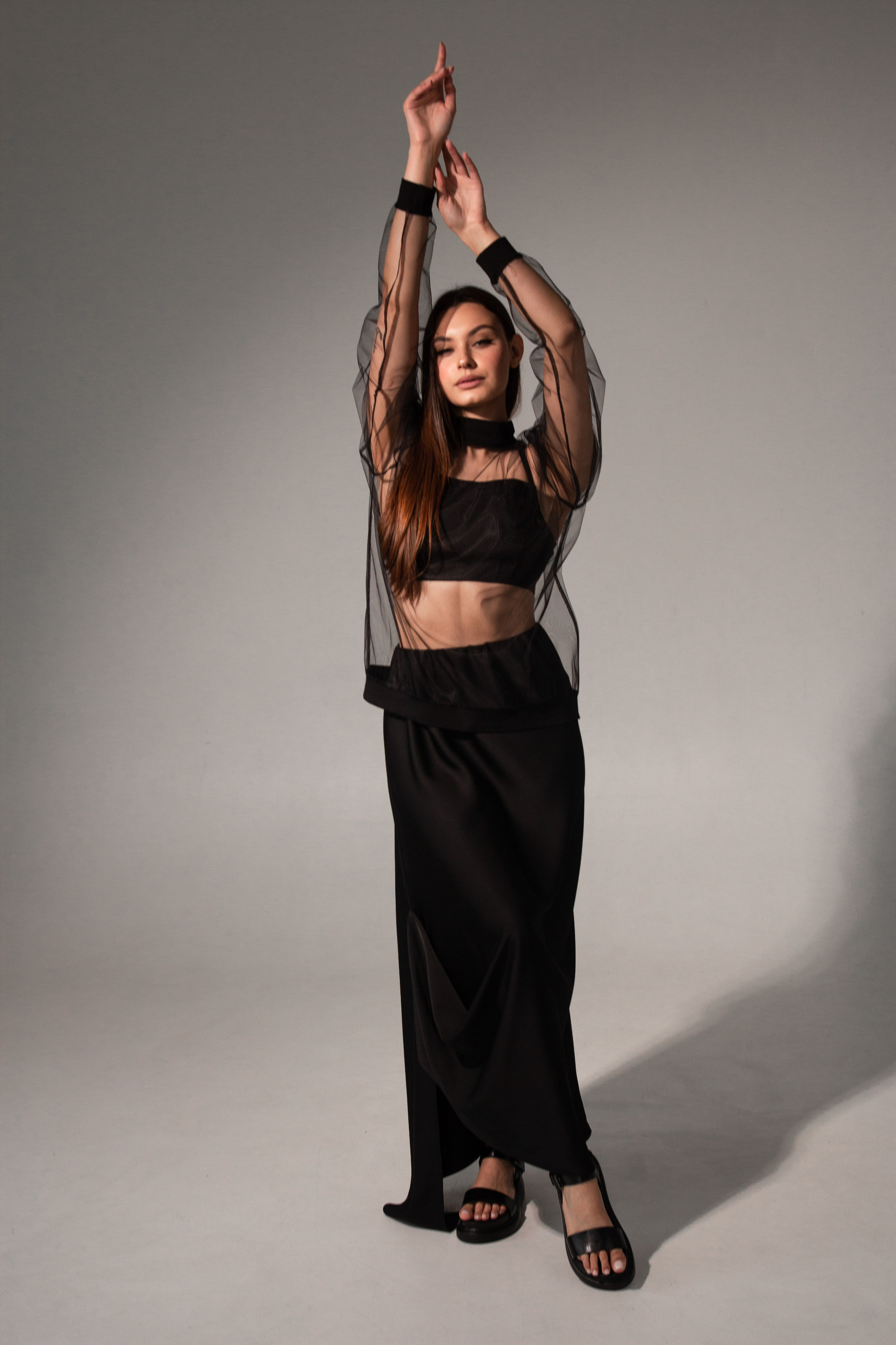 Спідниця із чорного шовку