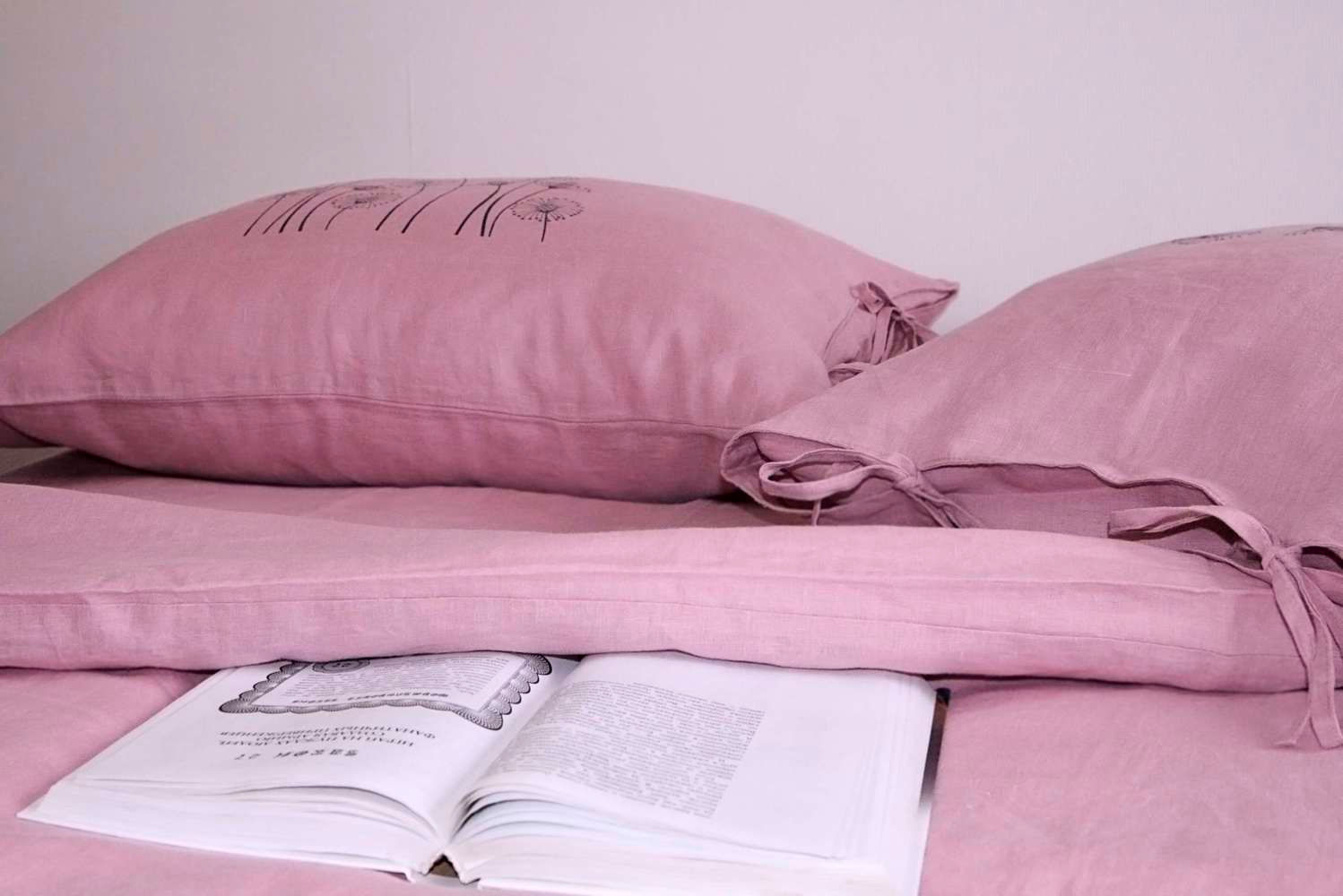 Рожевий комплект з кульбабами