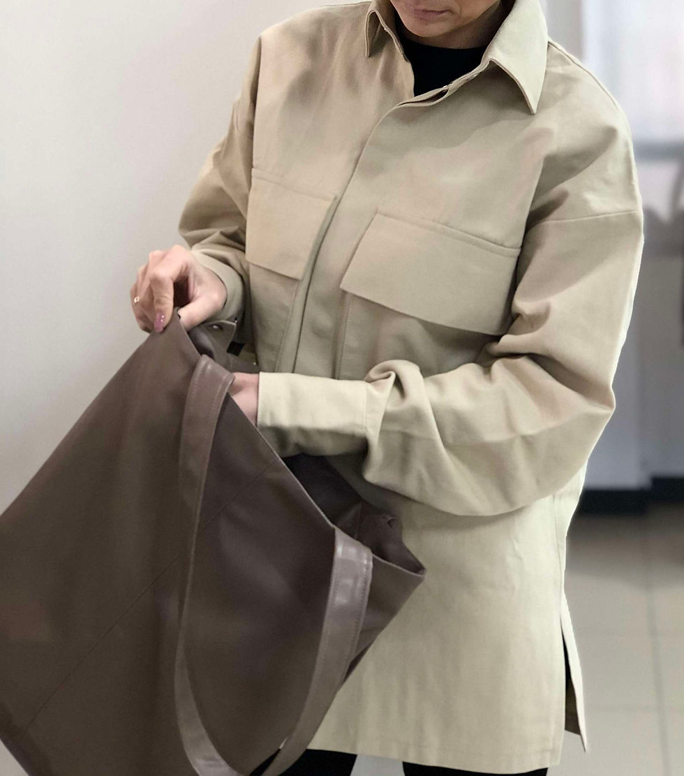 Прев'ю: Сорочка з бежевого котону