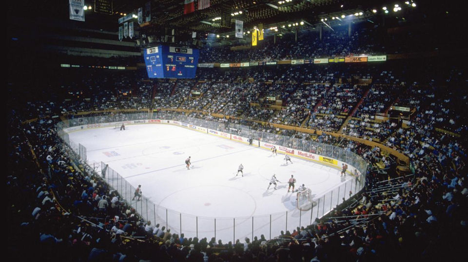Buffalo Aud Interior