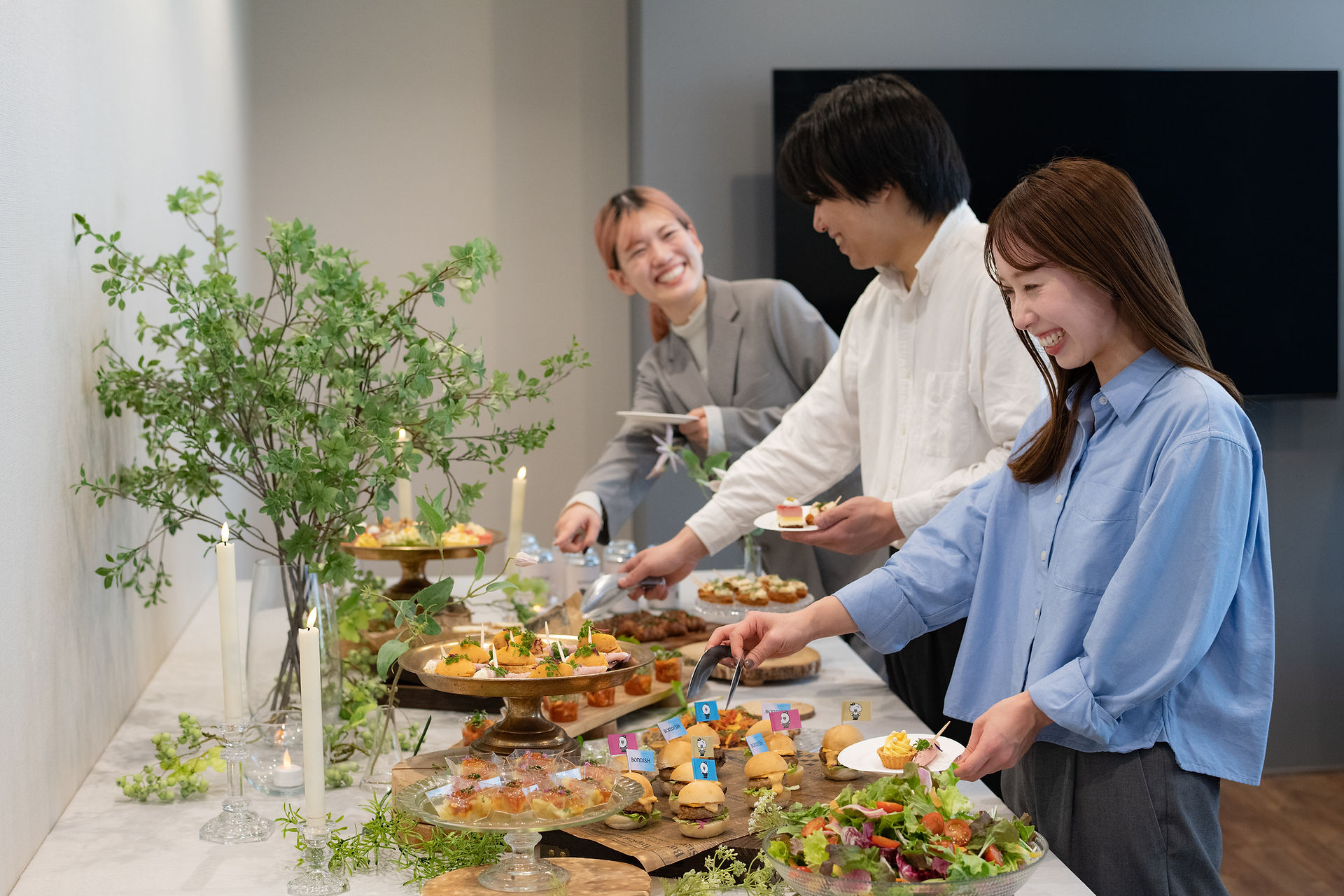 ORDERMADE CATERINGを楽しんでいる様子