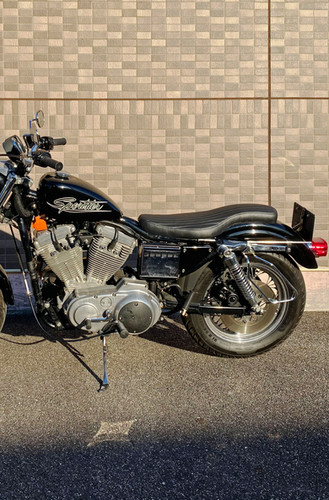 ハーレーダビットソン スポーツスター用シート ストライプデザイン