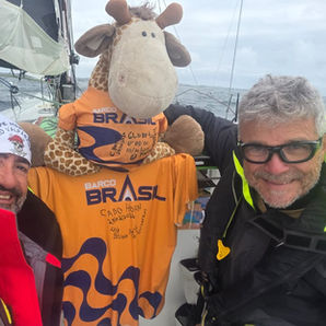 Perto de Recife (PE), Barco Brasil pode ser campeão antecipado da Volta ao Mundo em duplas