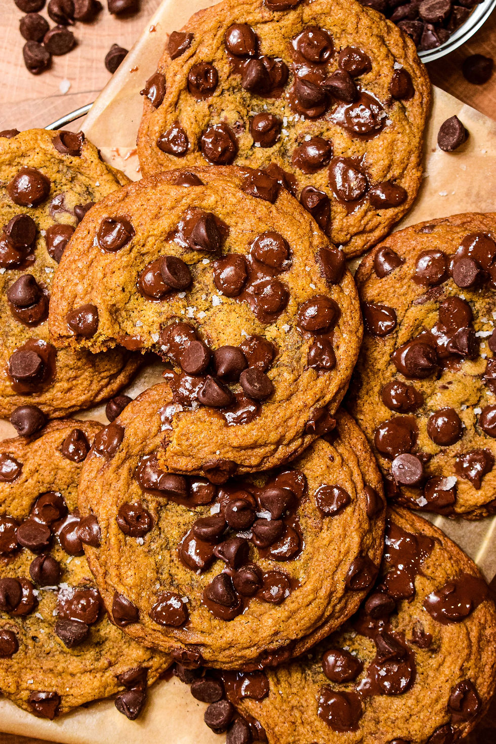 BROWN BUTTER PUMPKIN CHOCOLATE CHIP COOKIES