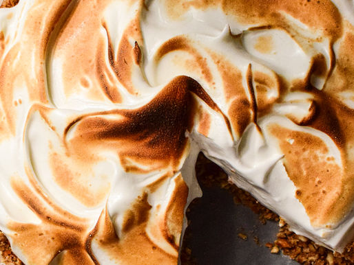 CHOCOLATE PUDDING PIE WITH SALTED PRETZEL CRUST