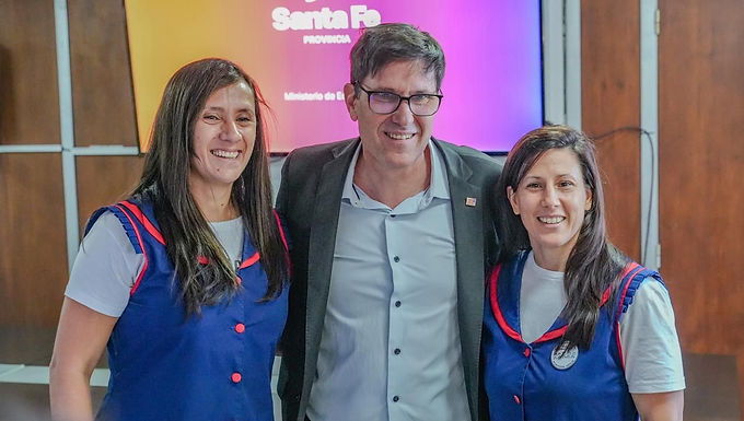 Educación: diez ofertas para construir 30 aulas en 18 escuelas de la ciudad de Santa Fe