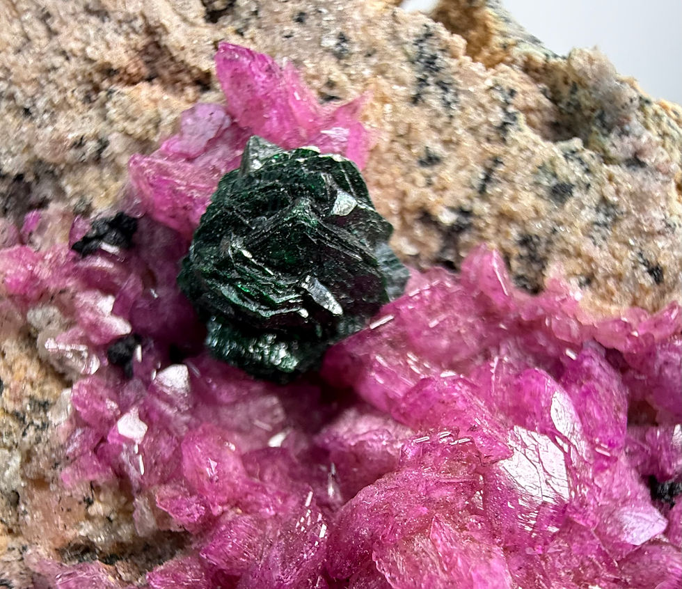 Thumbnail: Primary Malachite on Cobaltoan Dolomite