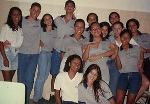 Marco Aurélio Nascimento Amado com colegas de classe durante sua formação básica