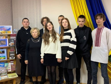 Наш шлях до свободи Поетично – патріотичний вечір