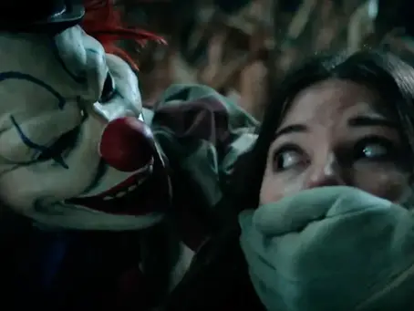 La Nuit des Clowns (Clown in a Cornfield)