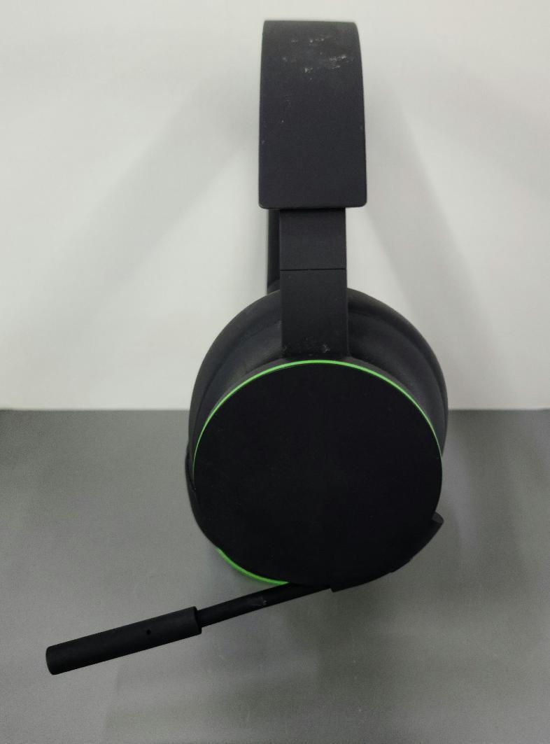 Thumbnail: MICROSOFT XBOX WIRELESS HEADSET (PD3033219)