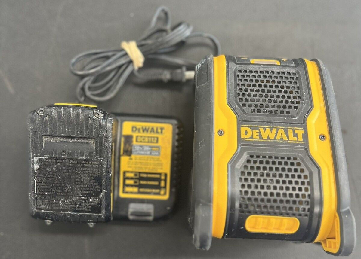 DEWALT Cordless Jobsite Bluetooth Speaker 12V/20V MAX Li-ion DCR006 (PD2081464)