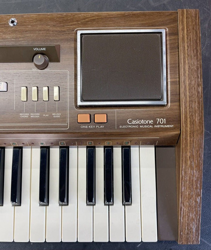 Casio Casiotone 701 Analog Keyboard Synthesizer Piano (PD3032830
