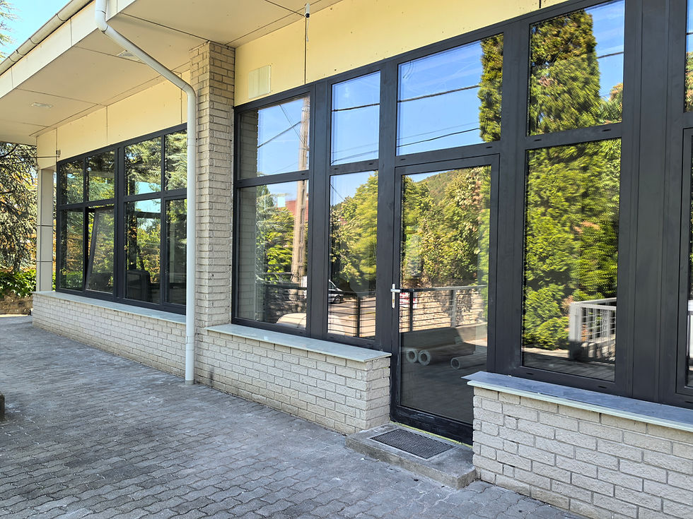 Aluminium window and door renovation at BeLight office building