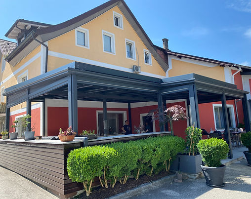 Aluminium pergola structure at restaurant terrace