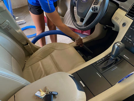 Discover easy tips to keep your car interior fresh and clean. Vacuum, wipe surfaces, and use free vacuums at Rice Street Car Wash in Maplewood, MN.